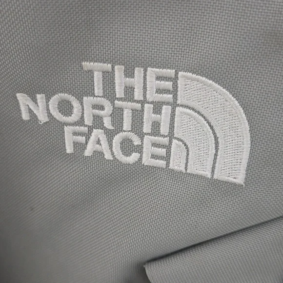 The North Face Jester Backpack! EXCELLENT Condition! - Picture 3 of 5